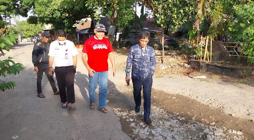 Kundapil di Tello Baru, Hamzah Hamid Tinjau Kondisi Jalan dan Drainase di Paccinang 4 dan 5 